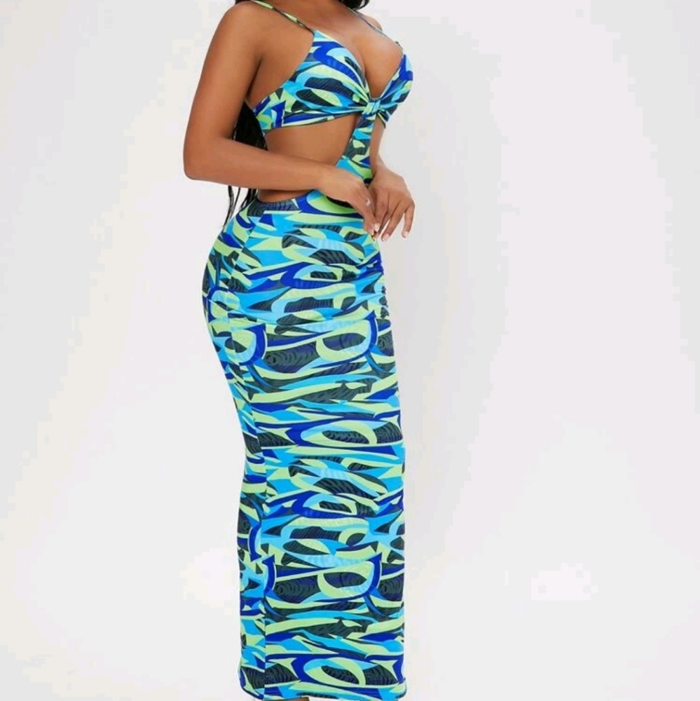 Allover print cut out split hem bodycon dress